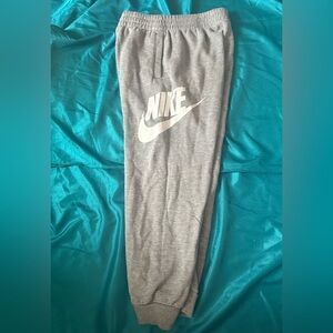 Boys Nike sweat pants